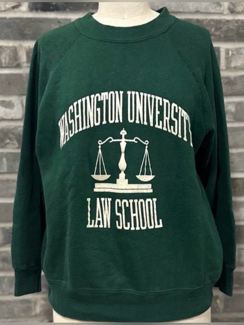 Vintage Velva Sheen Washington University Law School Sweatshirt M